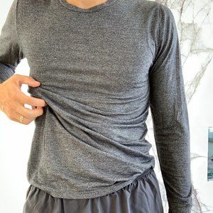** SOLD** MEN'S LIGHTWEIGHT BASELAYER CREW TOP